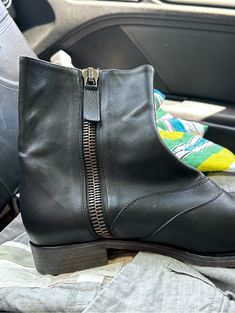 Black Leather Ankle Boot with Side Zipper Pocket  Chloe size 38